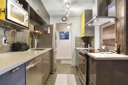 205-2885 Spruce Street , Vancouver, BC V6H 2R4 2