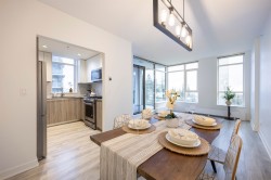 902-8940 University Crescent Burnaby, BC V5A 0E7