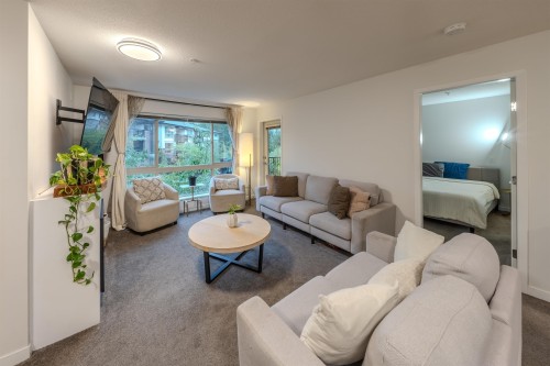 304-11665 Haney Bypass  Maple Ridge, BC V2X 8W9