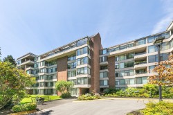 309-4101 Yew Street  Vancouver, BC V6L 3B7