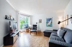303-1510 1st Avenue W Vancouver, BC V6J 4S3