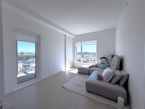 6xx-8888 Osler Street , Vancouver, BC V6P 4G2 5