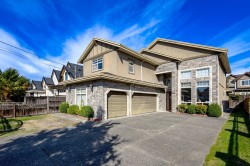 7520 Langton Road  Richmond, BC V7C 4B5