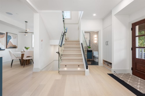 1-375 33Rd Avenue E, Vancouver, BC 