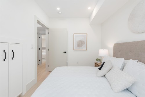 1-375 33Rd Avenue E, Vancouver, BC 
