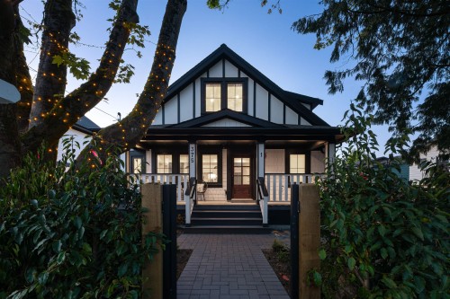 1-375 33Rd Avenue E, Vancouver, BC 