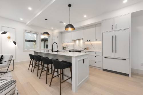 1-375 33Rd Avenue E, Vancouver, BC 