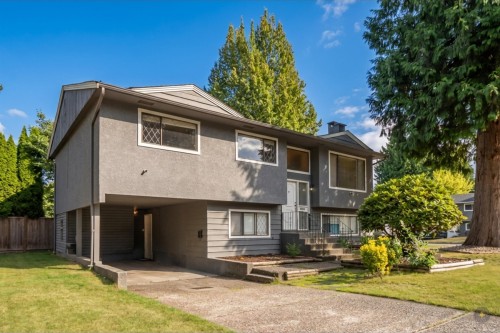 20783 Thorne Avenue, Maple Ridge, BC 