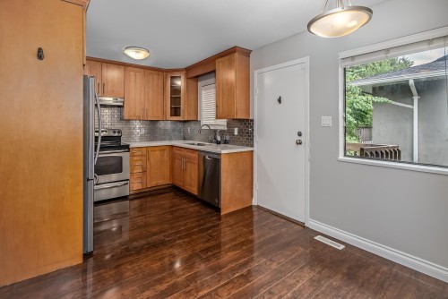 20783 Thorne Avenue, Maple Ridge, BC 