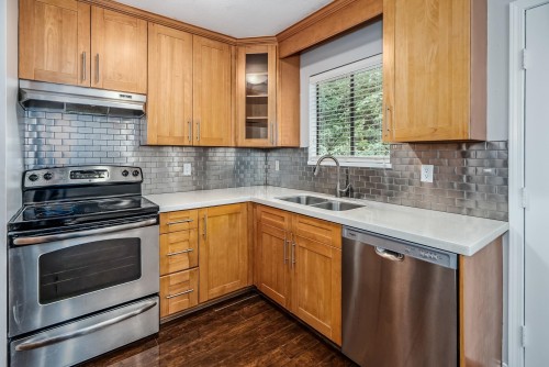 20783 Thorne Avenue, Maple Ridge, BC 