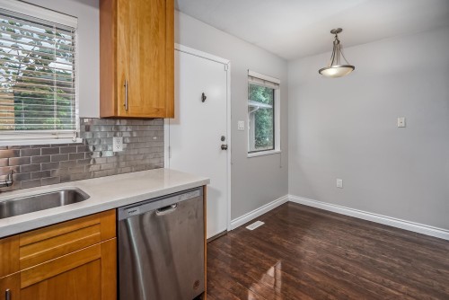 20783 Thorne Avenue, Maple Ridge, BC 
