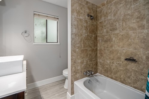 20783 Thorne Avenue, Maple Ridge, BC 
