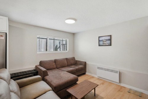 20783 Thorne Avenue, Maple Ridge, BC 