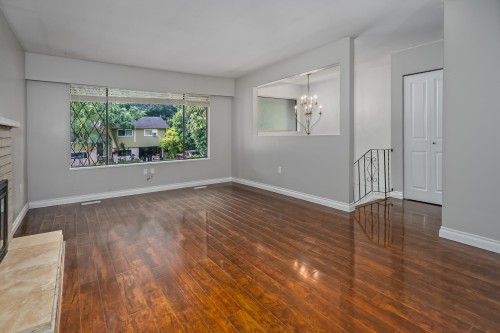 20783 Thorne Avenue, Maple Ridge, BC 