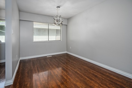 20783 Thorne Avenue, Maple Ridge, BC 