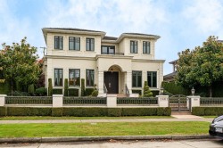 1461 47th Avenue W Vancouver, BC V6M 2L9