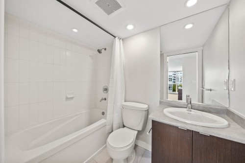 1003-7555 Alderbridge Way, Richmond, BC 