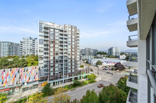 1003-7555 Alderbridge Way, Richmond, BC 