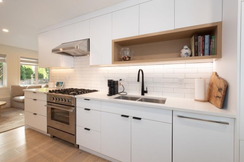 1026 13Th Avenue E, Vancouver, BC 