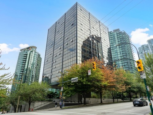 1113-1333 Georgia Street W Vancouver, BC V6E 4V3