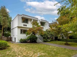 3578 34th Avenue W Vancouver, BC V6N 2K8
