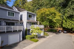 8167 Forest Grove Drive Burnaby, BC V5A 4H5