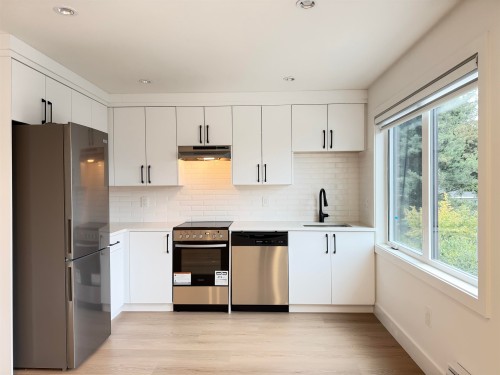 LANEWAY-1150 Charland Avenue , Coquitlam, BC V3K 3L1 2