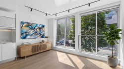 206-1477 Pender Street W Vancouver, BC V6G 2S3