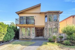 2718 19th Avenue W Vancouver, BC V6L 1E3