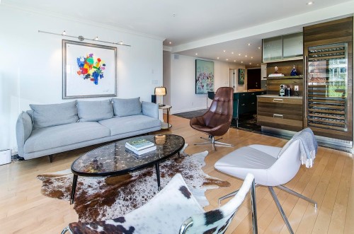 303-1600 Hornby Street , Vancouver, BC V6Z 3H2 3