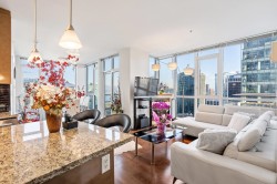 3303-1189 Melville Street  Vancouver, BC V6E 4T8