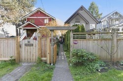 3428 7th Avenue W Vancouver, BC V6R 1W1