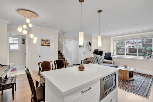 2885 41St Avenue E, Vancouver, BC 
