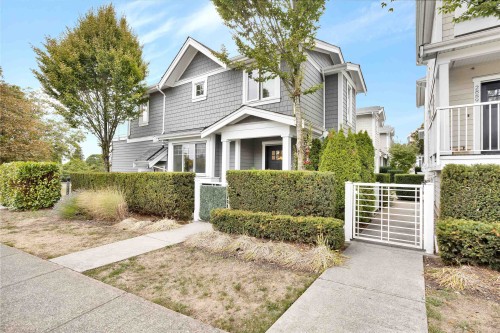 2885 41St Avenue E, Vancouver, BC 