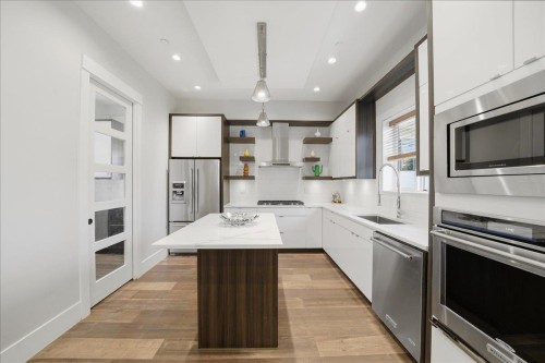 3123 7Th Avenue E, Vancouver, BC 