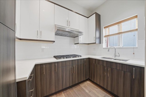 3123 7Th Avenue E, Vancouver, BC 