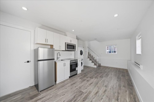 3123 7Th Avenue E, Vancouver, BC 