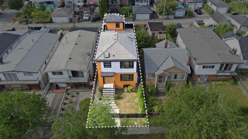 3123 7Th Avenue E, Vancouver, BC 