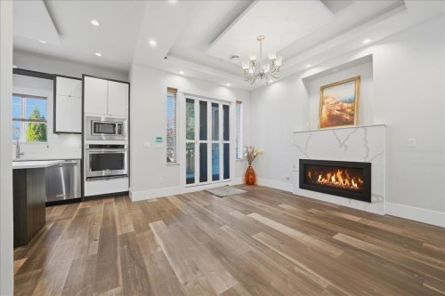 3123 7Th Avenue E, Vancouver, BC 