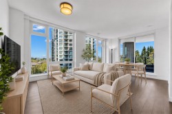 805-5470 Ormidale Street  Vancouver, BC V5R 0G6