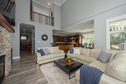 2915 Fern Drive, Anmore, BC 