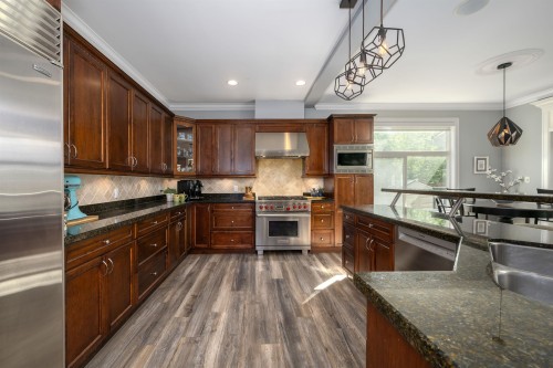 2915 Fern Drive, Anmore, BC 