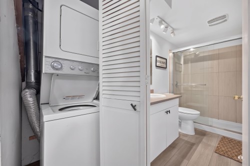 2528 24Th Avenue E, Vancouver, BC 