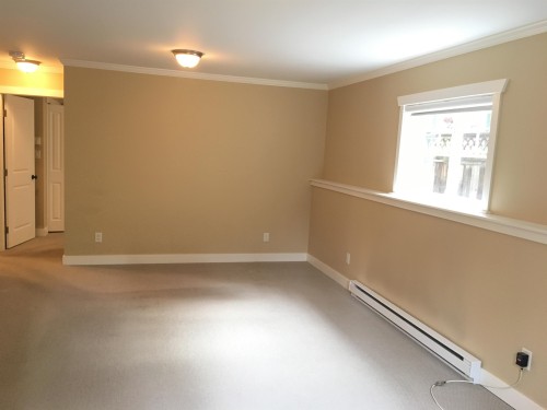 555 Greenway Avenue , North Vancouver, BC V7N 3C9 4