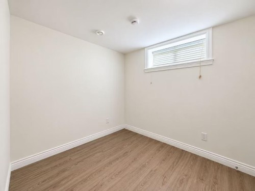 7452 Humm St, Vancouver, BC 