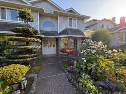 708 59th Av W Vancouver, BC V6P 1X6