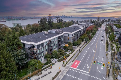 308-747 3rd Street E North Vancouver, BC V7L 1G8