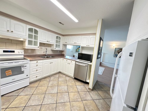 2175 Lawson Avenue , West Vancouver, BC V7V 2E1 5