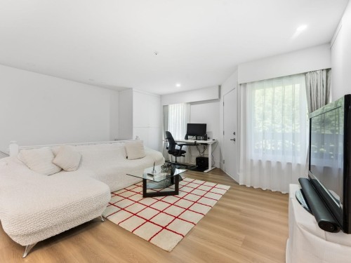 310 16Th Avenue, Vancouver, BC 