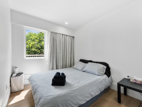 310 16Th Avenue, Vancouver, BC 